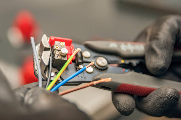 Best Circuit Breaker Repair  in Ann Arbor, MI